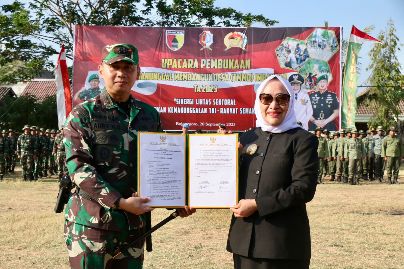 Bupati Bojonegoro pimpin Upacara pembukaan TMMD Imbangan 2023 di Desa Gondang Kec Gondang