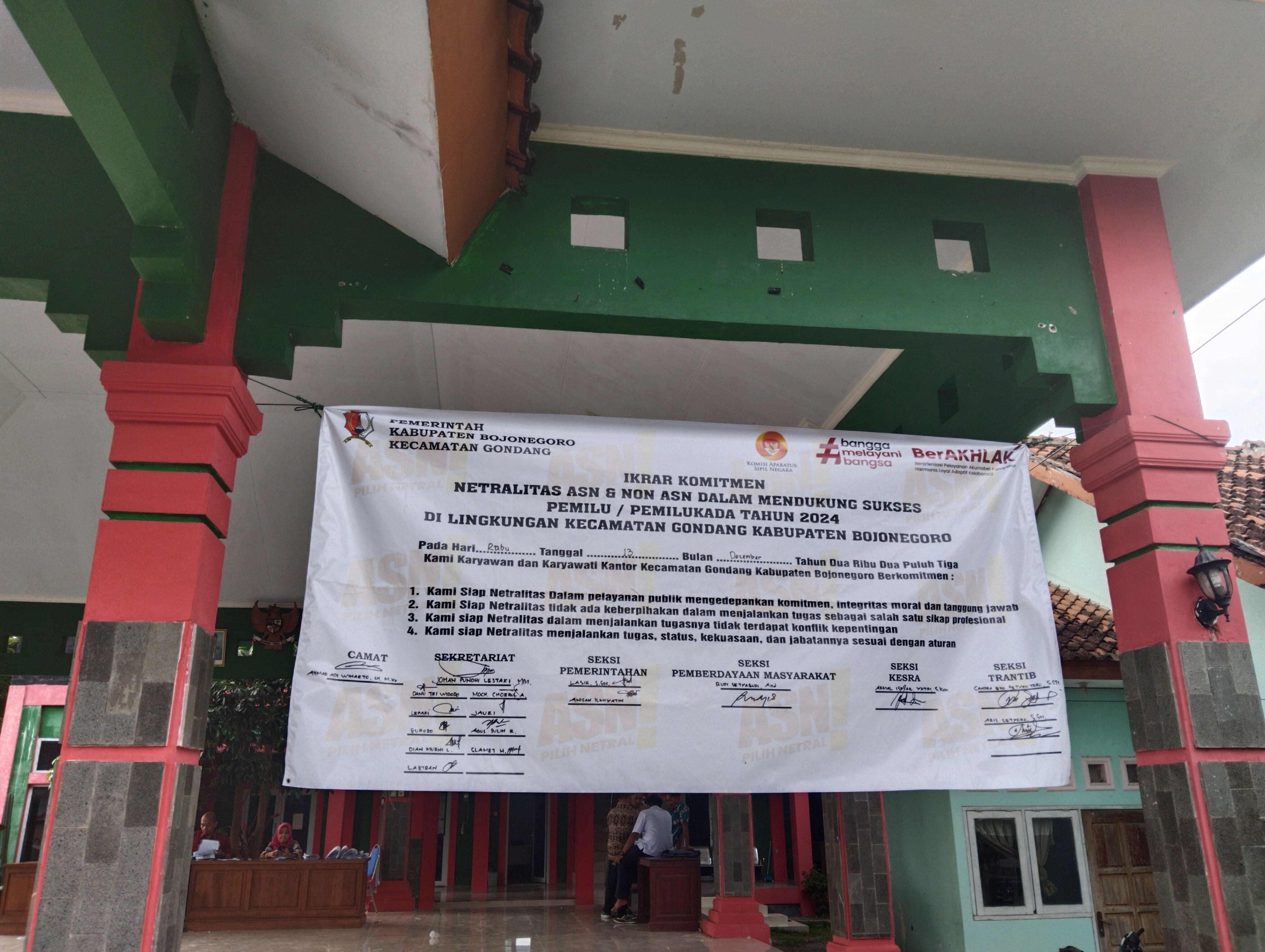 IKRAR NETRALITAS ASN DAN NON ASN KECAMATAN GONDANG DALAM PEMILU 2024
