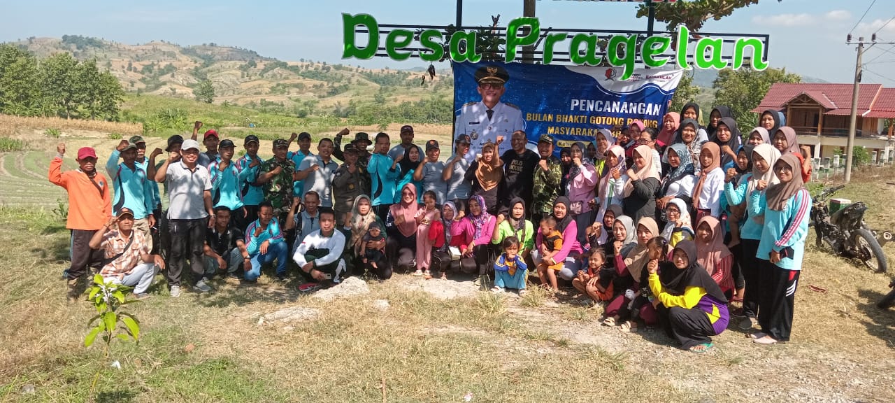 CAMAT GONDANG LAKSANAKAN MONITORING KEGIATAN KERJA BAKTI BBGRM DI DESA PRAGELAN
