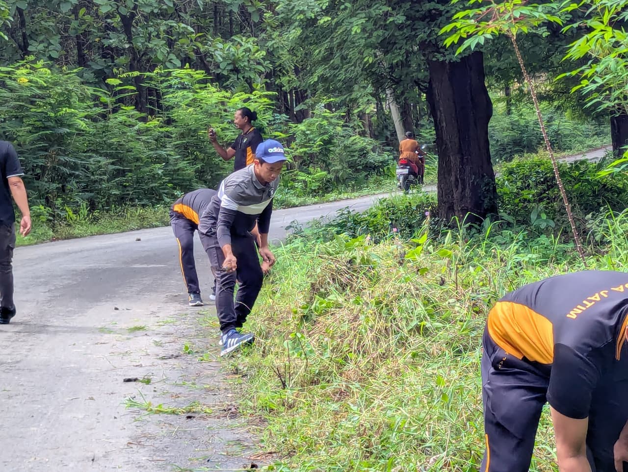 Kerja Bakti Serentak Kecamatan Gondang