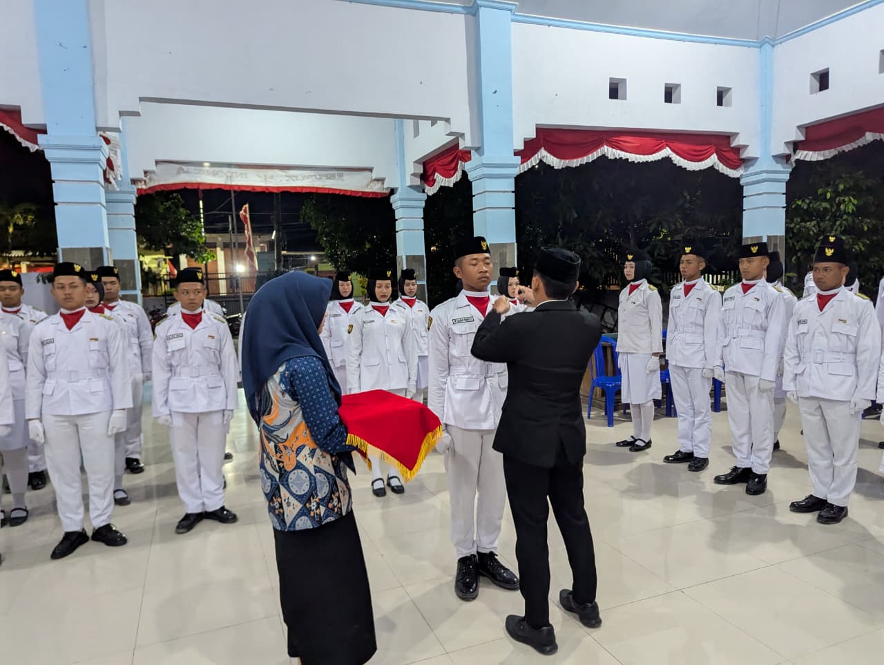 56 Paskibra Kecamatan Gondang Dikukuhkan, Siap Emban Amanah untuk Merah Putih