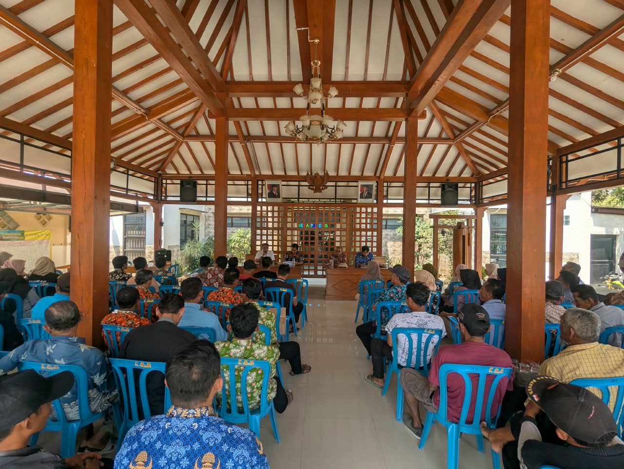 Sosialisasi Data Penerima Bantuan Pangan Digelar di Desa Pajeng